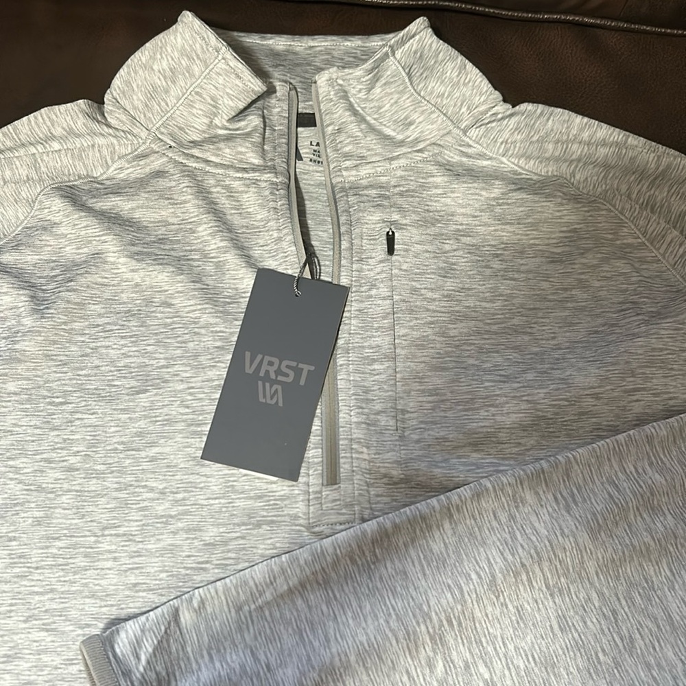 Brand new VRST accelerate warm 1/2 zip medium Heather grey size L Large